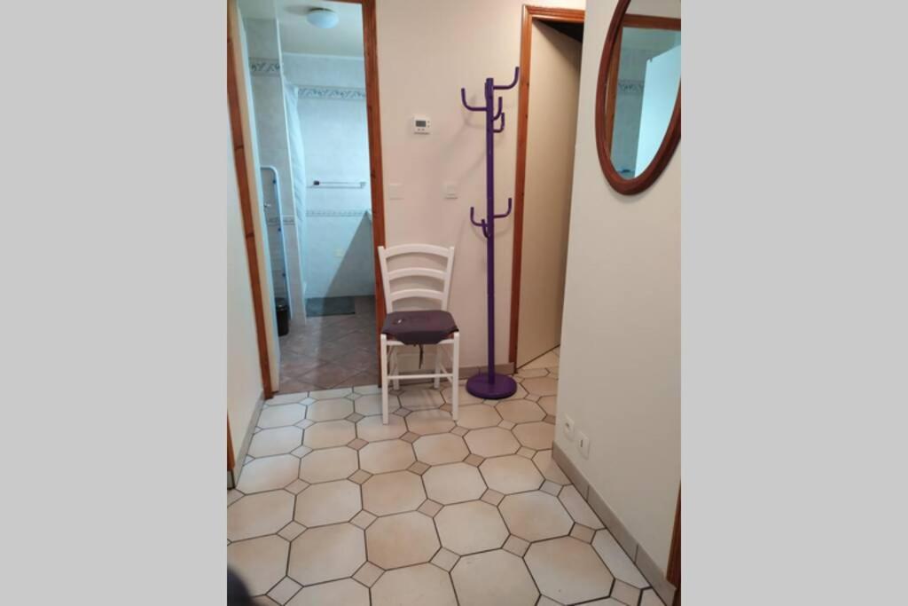 Apartmán Chez Fabienne T3 Le Breuil-sur-Couze Exteriér fotografie